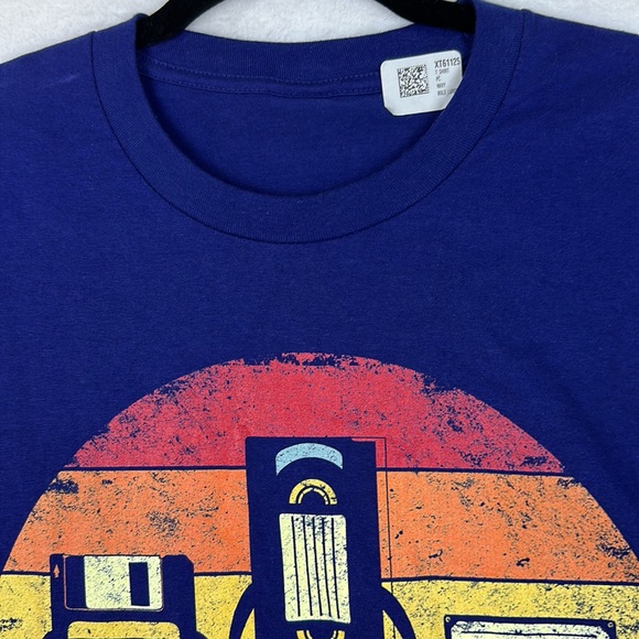 Vintage 1981 Men’s Short Sleeve T-shirt Navy Blue Size XLarge NWT - Picture 4 of 11